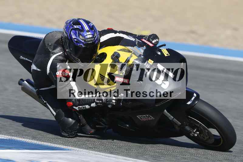 /Archiv-2024/02 29.01.-02.02.2024 Moto Center Thun Jerez/Gruppe schwarz-black/91